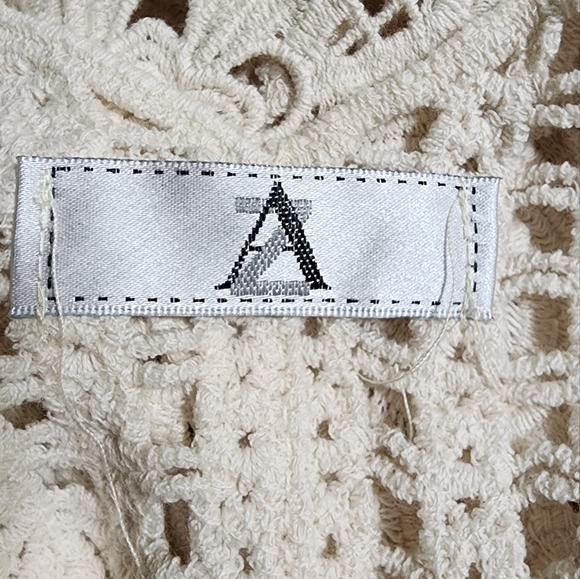 Cream Cropped Asymmetrical Tank Top - Picture 7 of 9